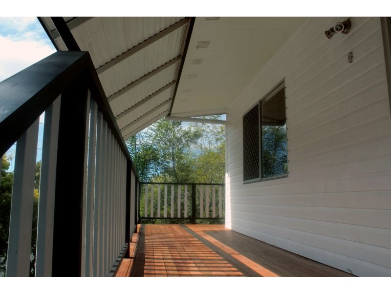 6 Melinda Street, Southport QLD 4215