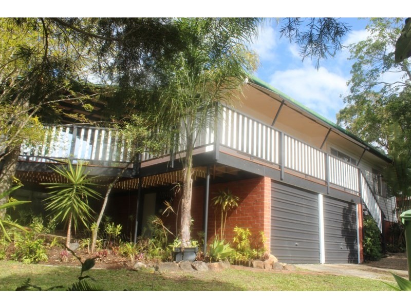 6 Melinda Street, Southport QLD 4215