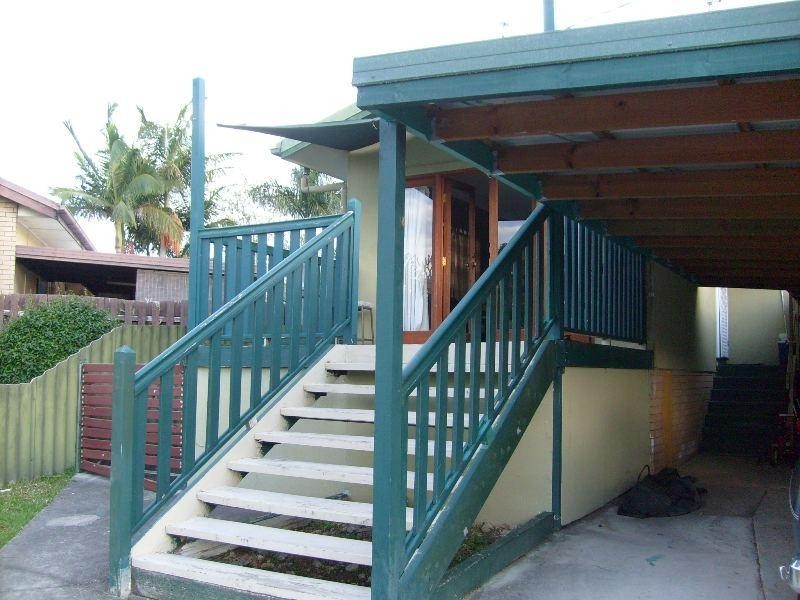 Labrador QLD 4215