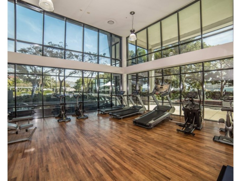 1358/56 Scarborough Street, Southport QLD 4215