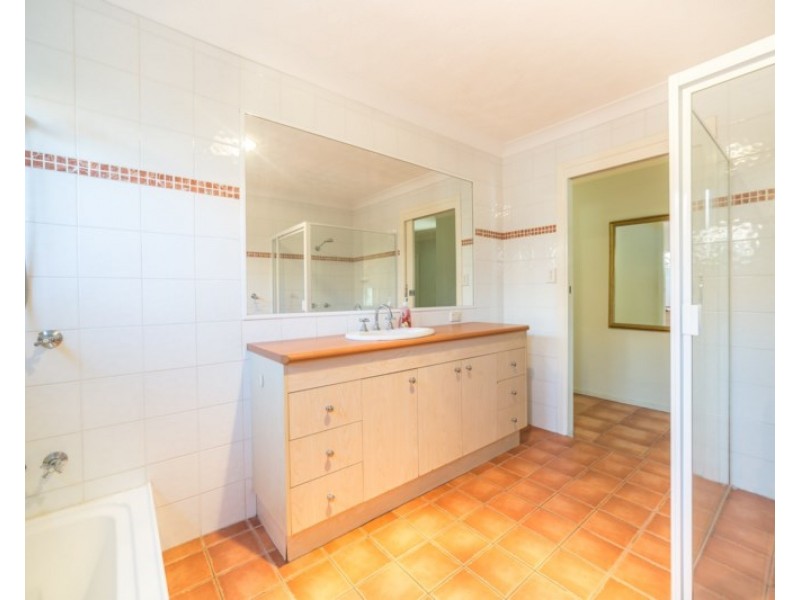 1/21 Harley Street, Labrador QLD 4215