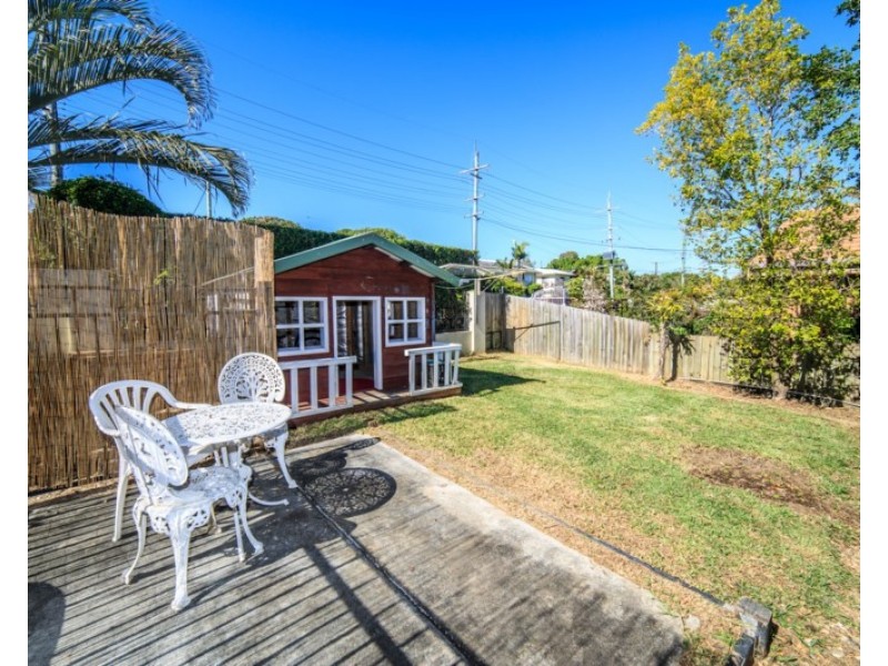 1/21 Harley Street, Labrador QLD 4215