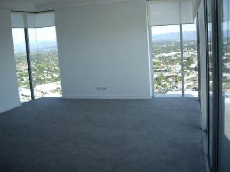 33206/9 Lawson Street, Southport QLD 4215