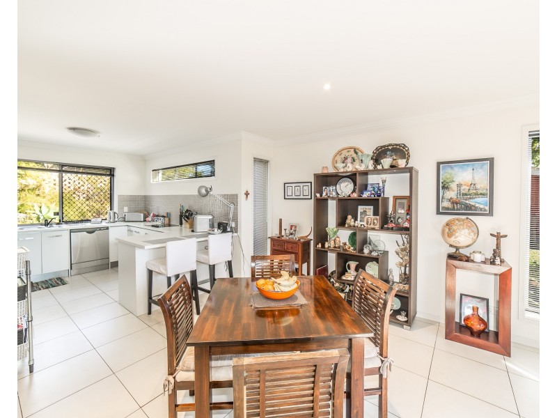 1/38 Government Road, Labrador QLD 4215