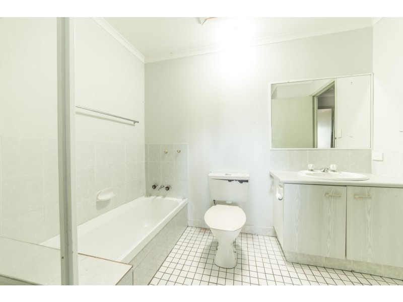 22/63 Olsen Avenue, Labrador QLD 4215