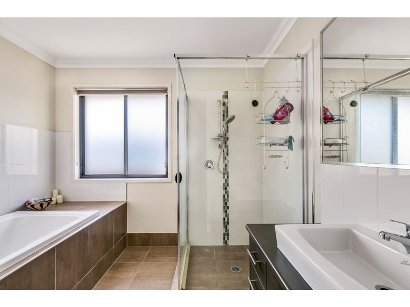 13 Murray Circuit, Upper Coomera QLD 4209