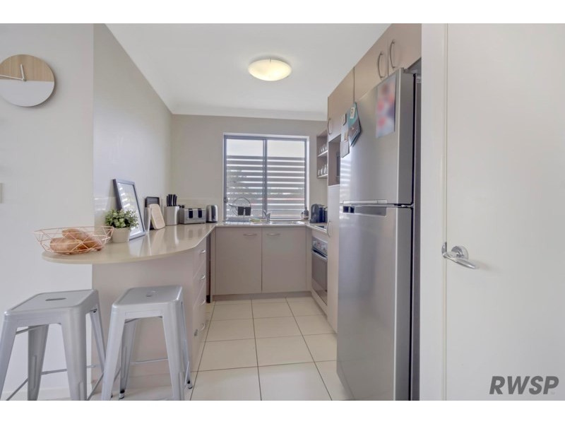 6/7 Phillip Street, Labrador QLD 4215