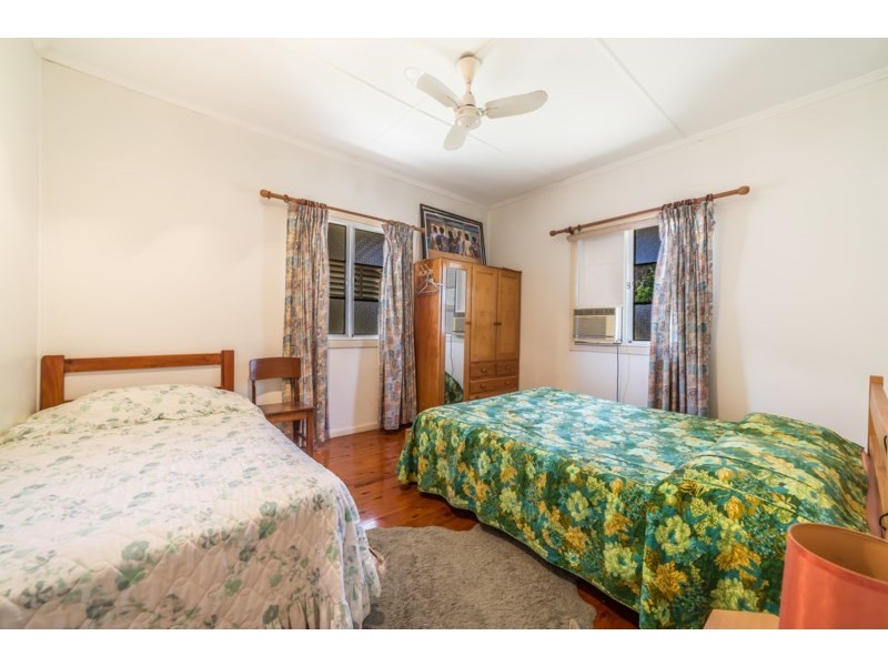 31 Walton Street, Southport QLD 4215