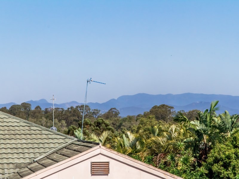 17 Clare Street, Southport QLD 4215