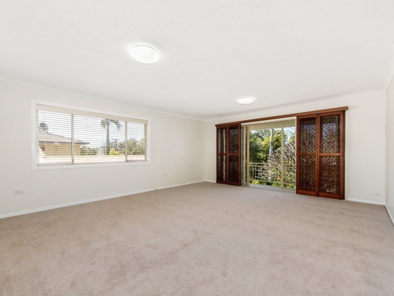 17 Clare Street, Southport QLD 4215