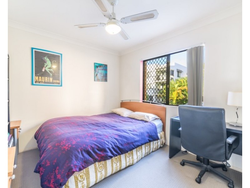 9/19-21 Lloyd Street, Southport QLD 4215