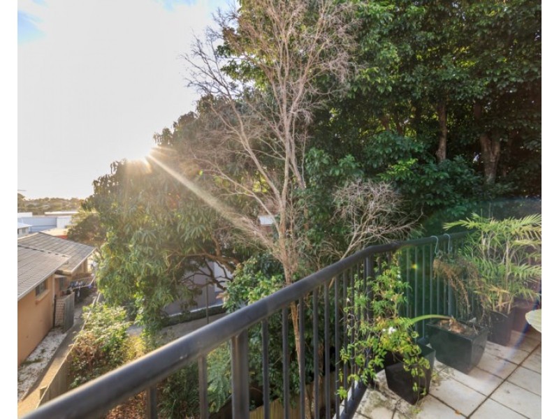 9/19-21 Lloyd Street, Southport QLD 4215