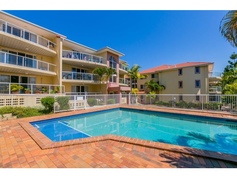 27/16 Sykes Court, Southport QLD 4215
