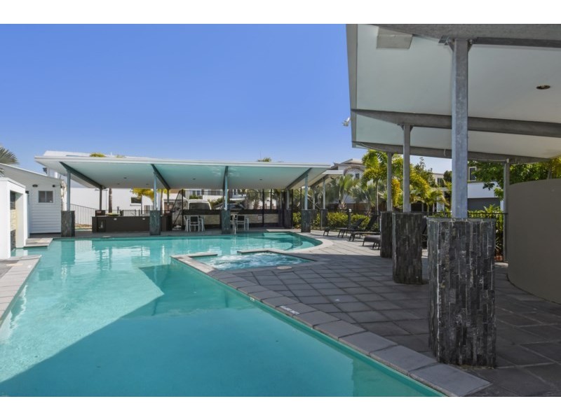 5 Valencia Boulevard, Burleigh Waters QLD 4220