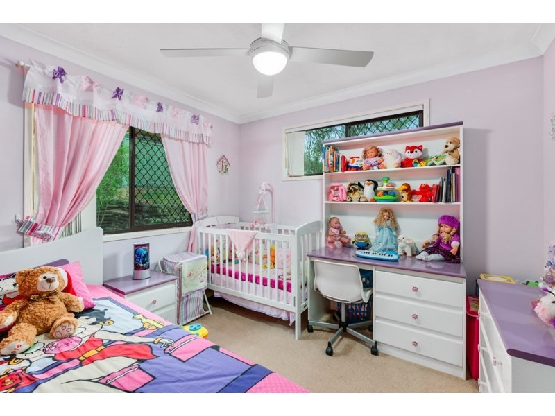 21 Loweana Street, Southport QLD 4215