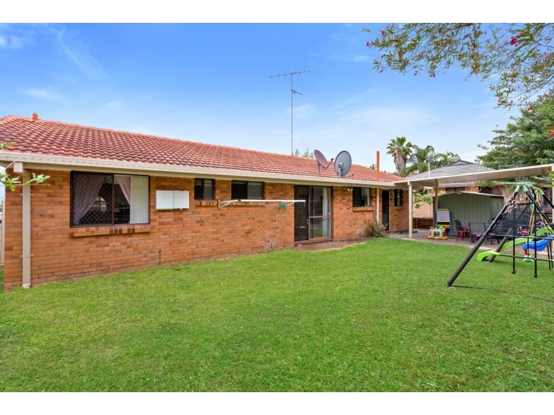 21 Loweana Street, Southport QLD 4215