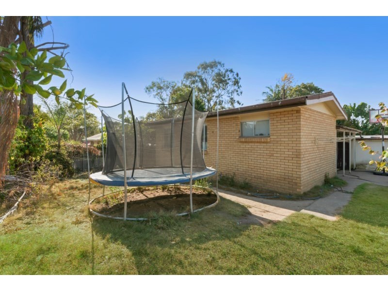 20 Schneider Avenue, Labrador QLD 4215