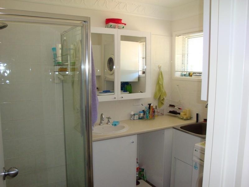 3/4 Broadview Park-Broad Street, Labrador QLD 4215