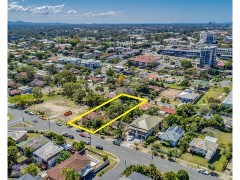 39 Minnie Street, Southport QLD 4215