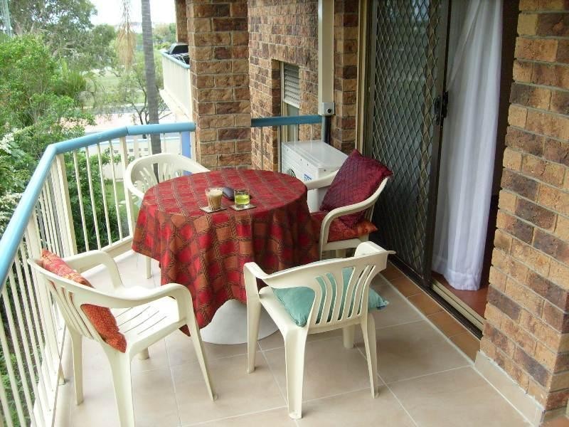 8 Mariners Haven. 144 Marine Parade, Southport QLD 4215