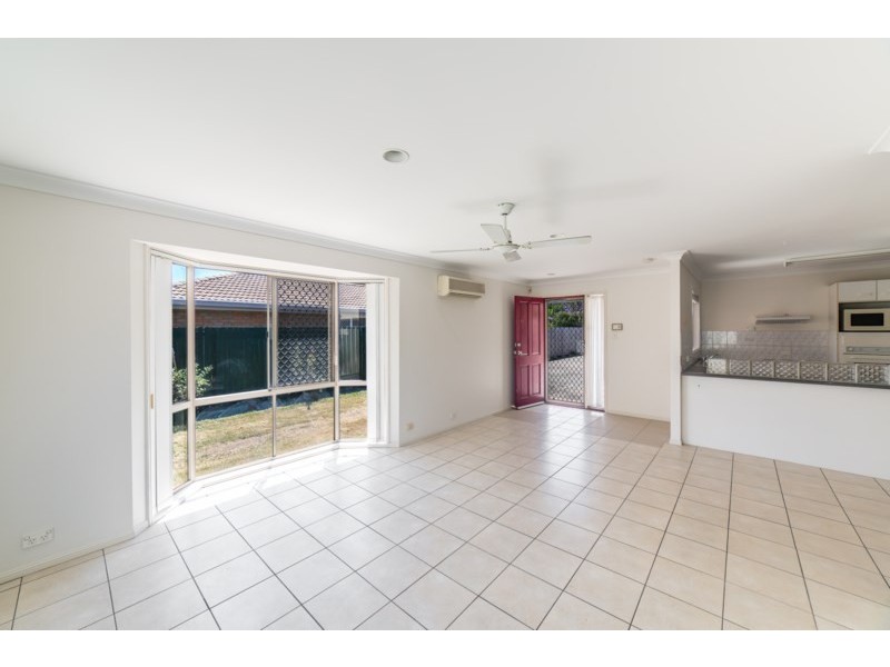 2/14 Freeman Street, Labrador QLD 4215