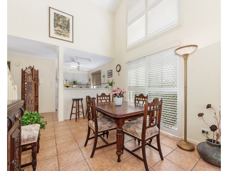 4/23-25 Bauer Street, Southport QLD 4215