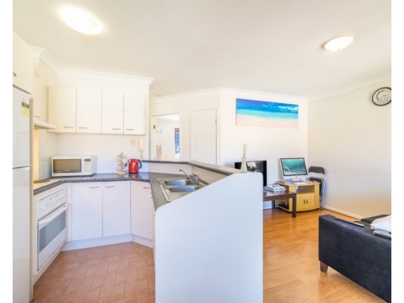23/14-16 Spendelove Avenue, Southport QLD 4215