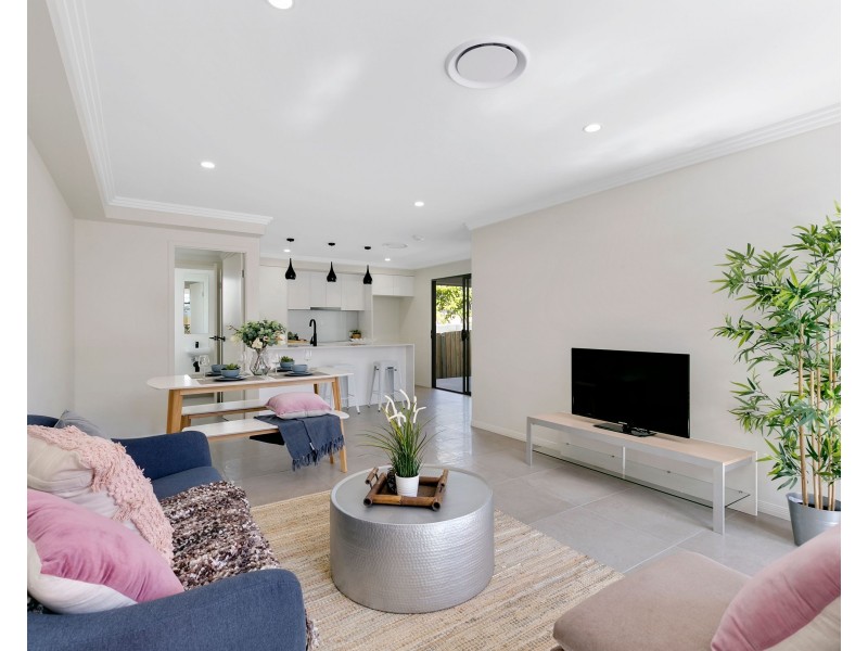 1-3/111 Falconer Street, Southport QLD 4215