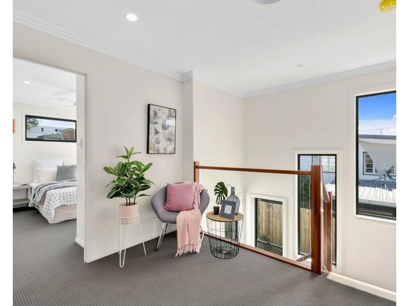 1-3/111 Falconer Street, Southport QLD 4215