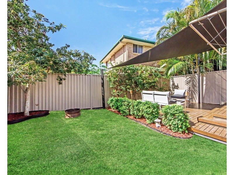 1/5 Cawthray Street, Biggera Waters QLD 4216