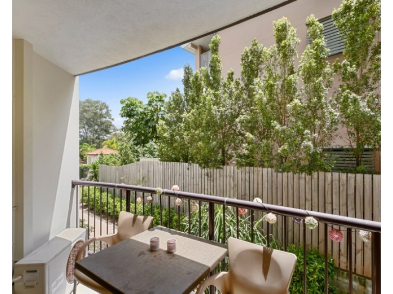 4/132 High Street, Southport QLD 4215