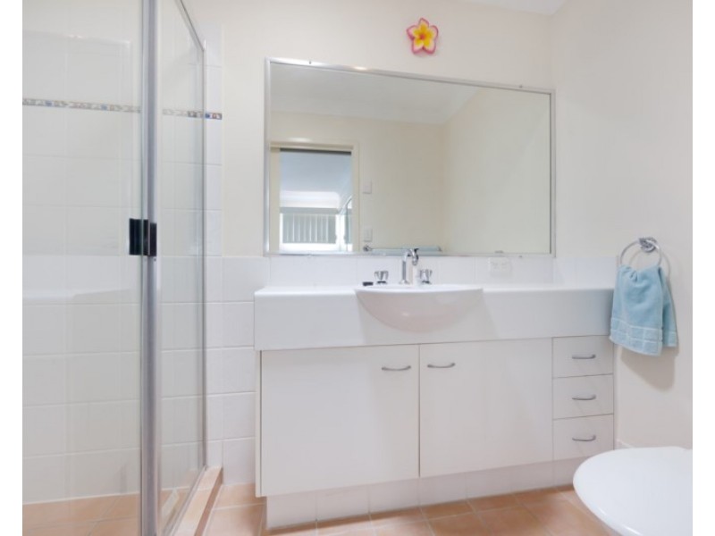 4/59 Eugaree Street, Southport QLD 4215