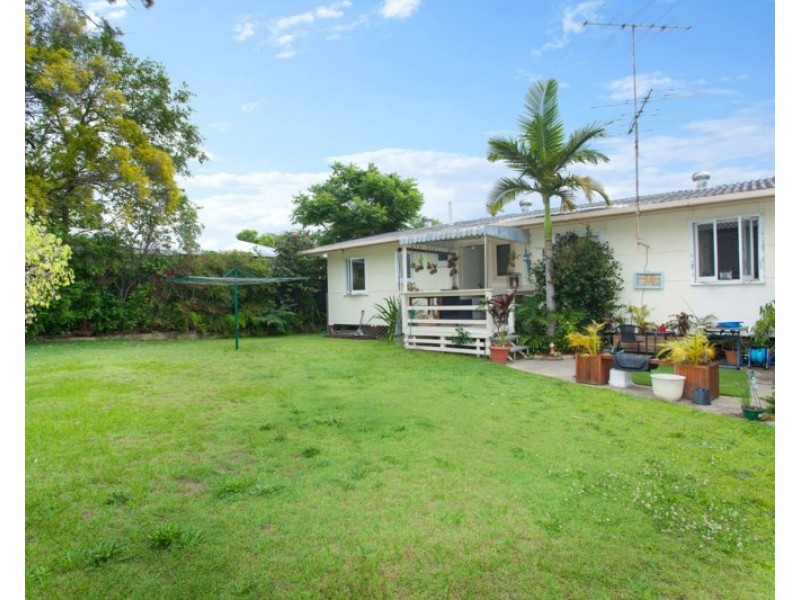 7 Echlin Street, Labrador QLD 4215