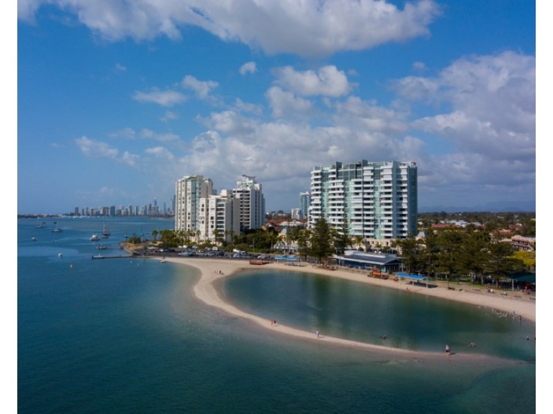 7 Echlin Street, Labrador QLD 4215