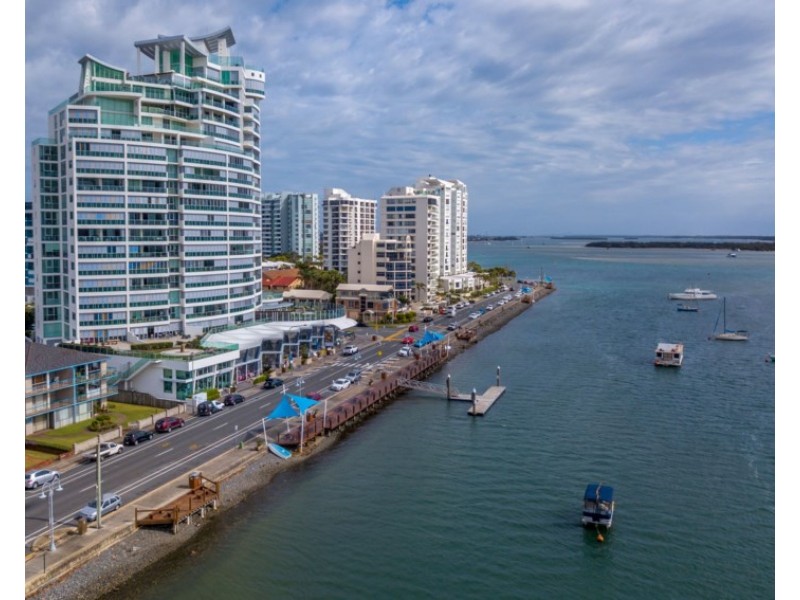 7 Echlin Street, Labrador QLD 4215