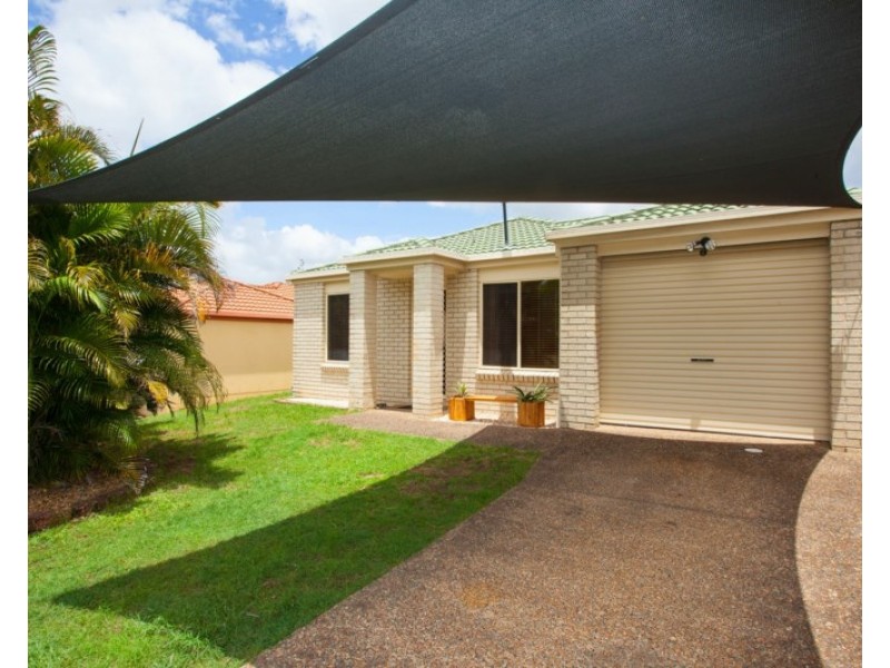15 Madasin Close, Arundel QLD 4214