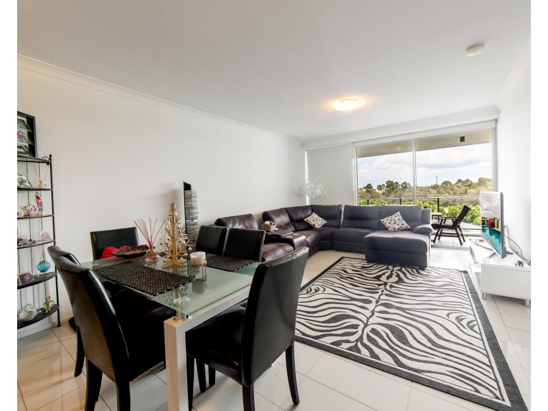 407/11 Compass Drive, Biggera Waters QLD 4216