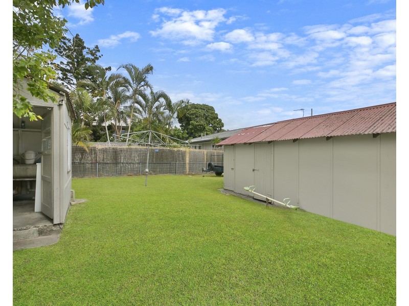 17 Walton Street, Southport QLD 4215