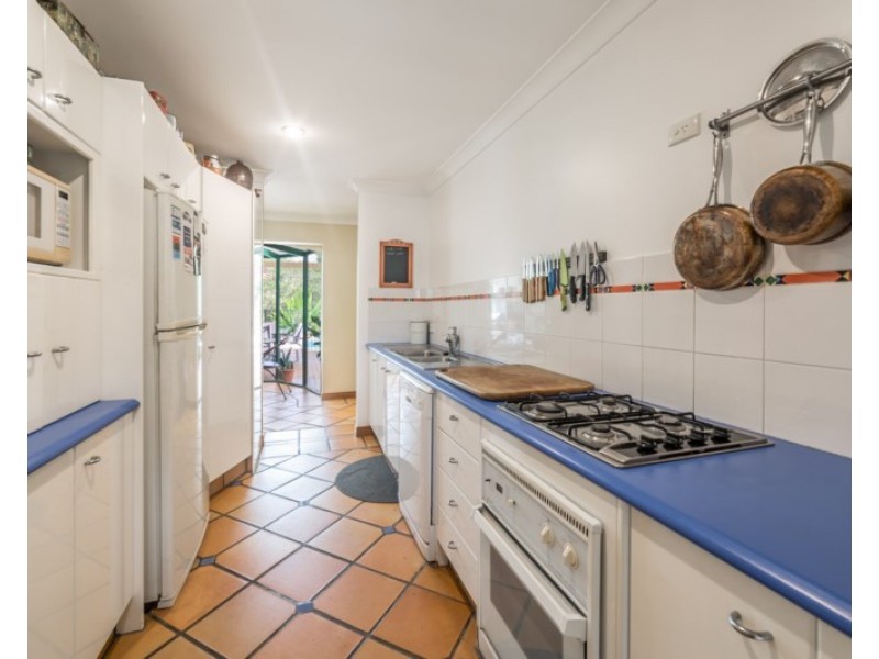 66 Inverness Way, Parkwood QLD 4214