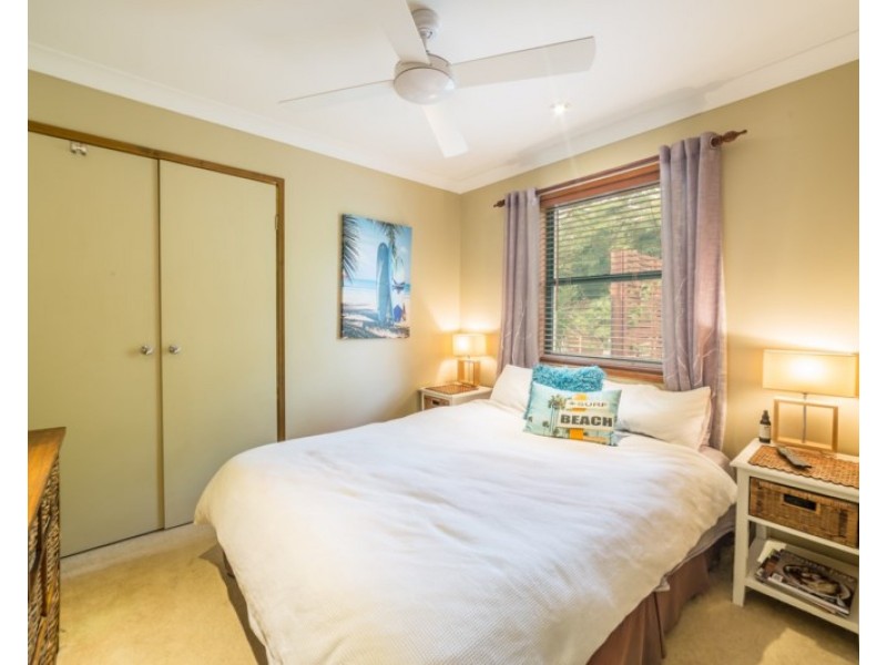 66 Inverness Way, Parkwood QLD 4214