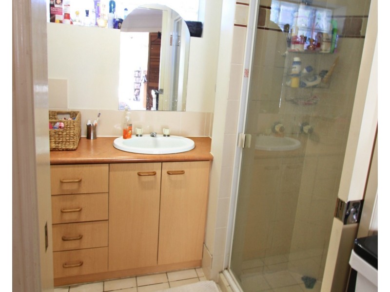 23/106 Marine Parade, Southport QLD 4215