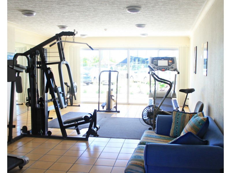 23/106 Marine Parade, Southport QLD 4215