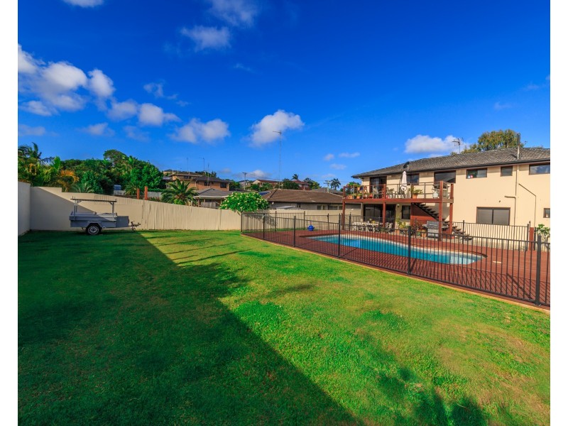 14 Bixa Street, Southport QLD 4215