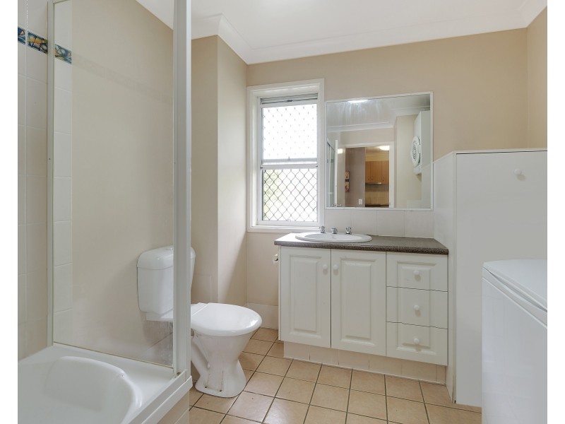 36/16 Sykes Court, Southport QLD 4215