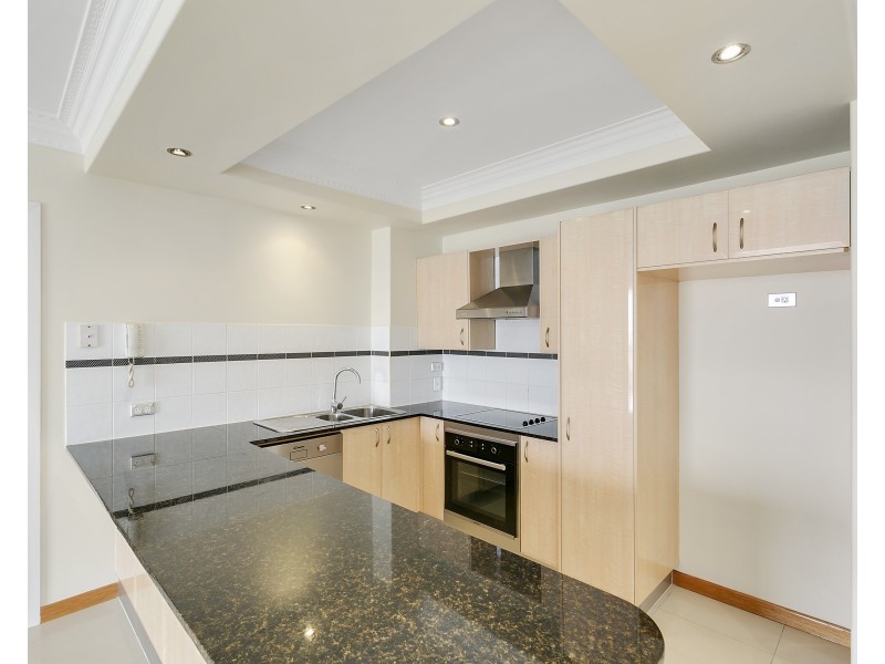 12/14 Little Norman Street, Southport QLD 4215