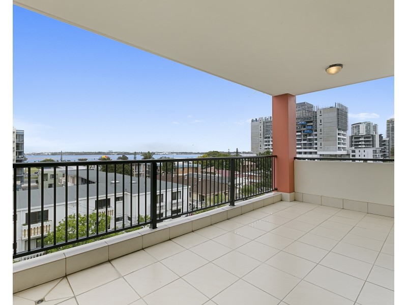 12/14 Little Norman Street, Southport QLD 4215