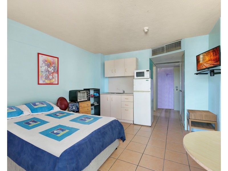 613/2 Barney Street, Southport QLD 4215