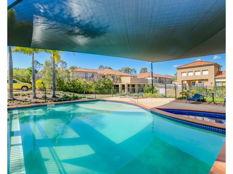 11/24 Amsonia Court, Arundel QLD 4214