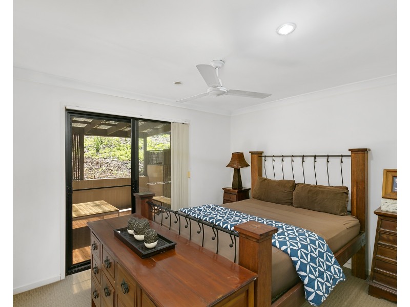 11/24 Amsonia Court, Arundel QLD 4214