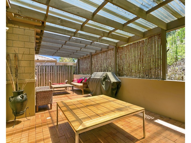 11/24 Amsonia Court, Arundel QLD 4214